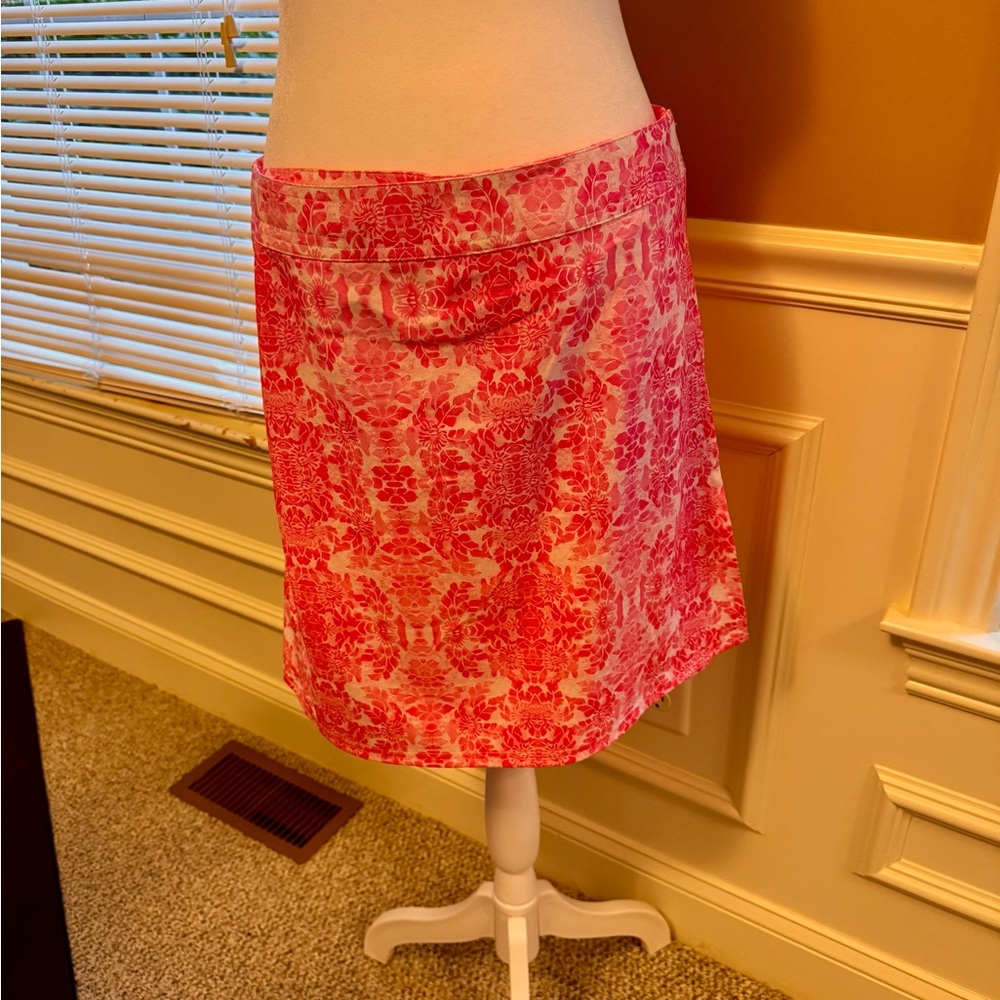 Rip Skirt - pink and white.  Size : M